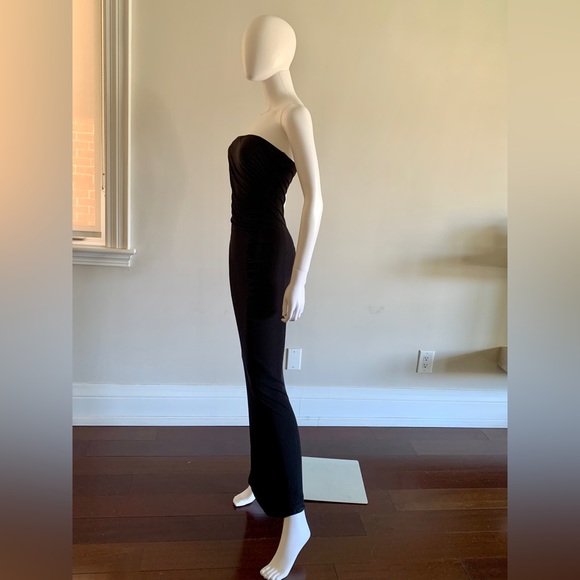 Vintage BCBG Max Azaria Strapless Gown in Black - Picture 4 of 9
